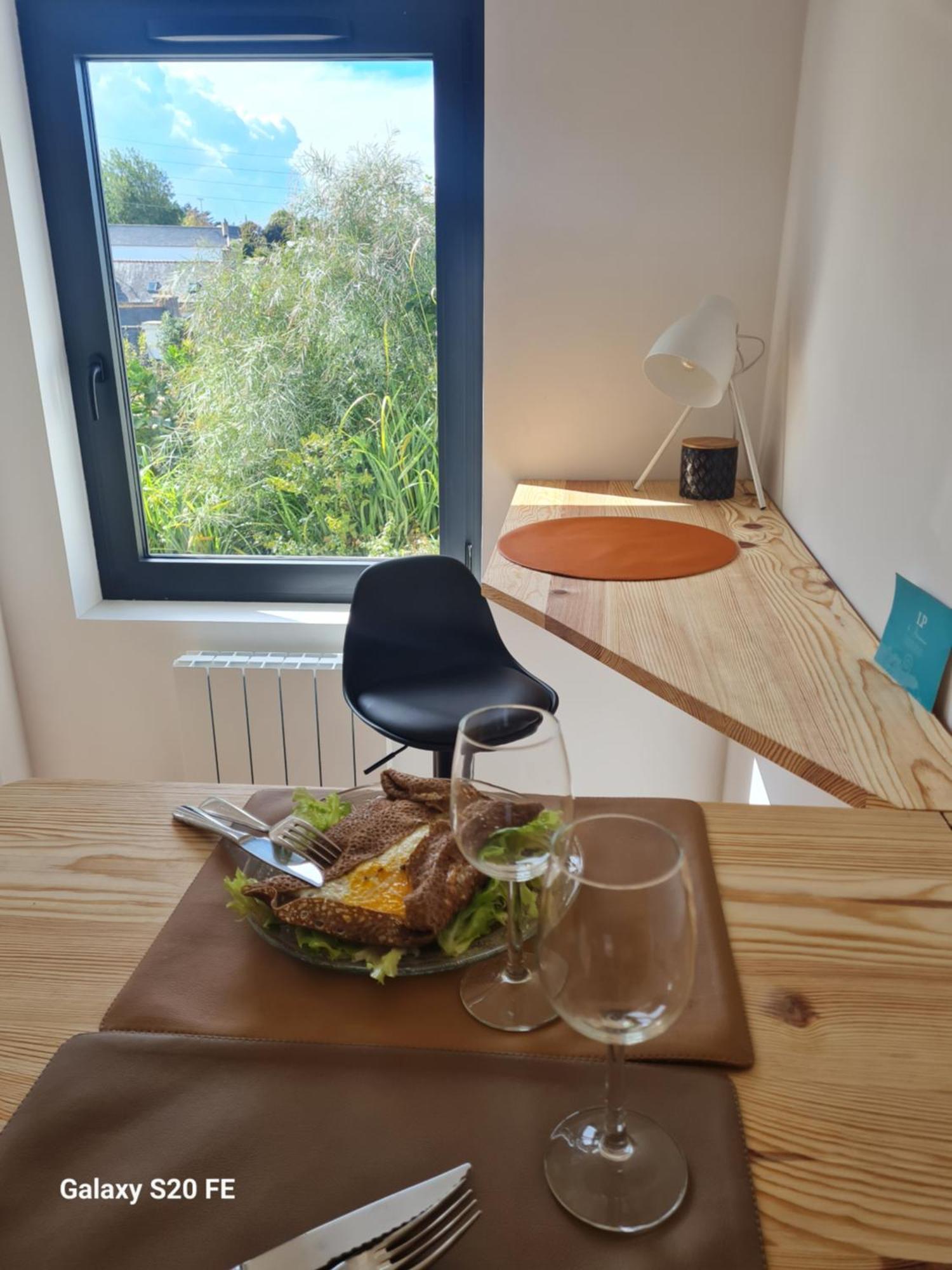 Apartment En Plein Centre-ville De Perros-Guirec